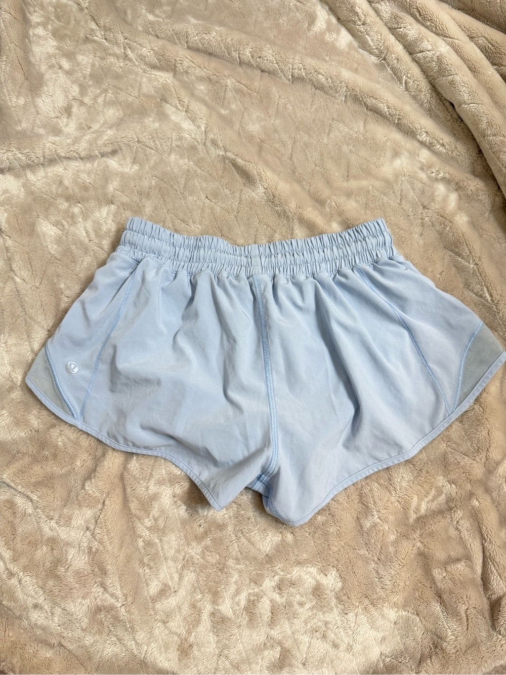 Lululemon Hotty Hot Low-Rise Lined Short 2.5" Athletic Shorts Blue